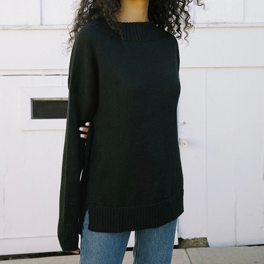 Tradlands sweater, size: Small, color: Black